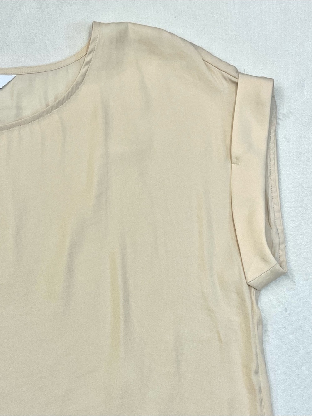 Nine West Short Sleeve Shirt Cream Colored Rolled Cuff Women’s Top Size Medium - Picture 7 of 16